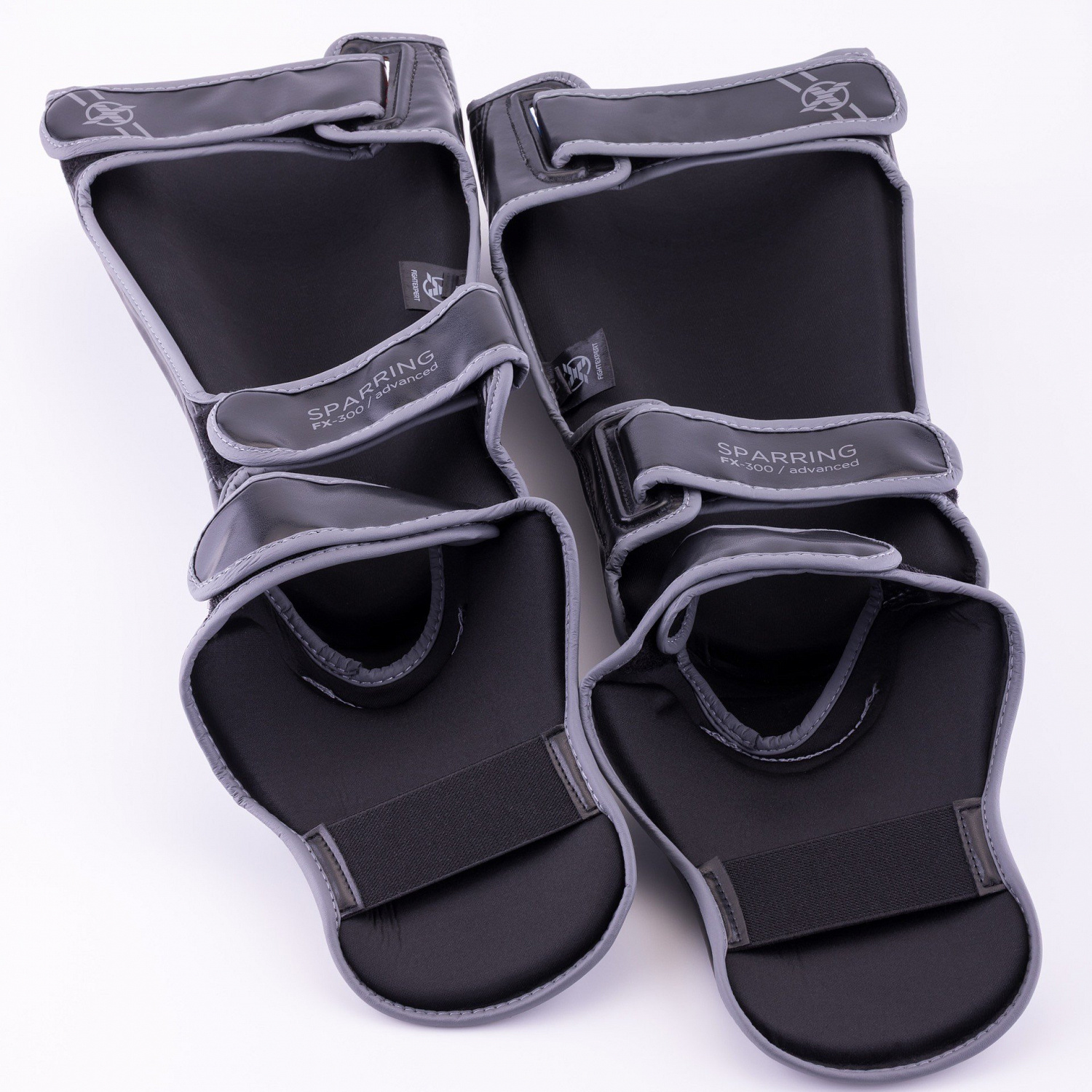 Защита голень-стопа Fight EXPERT Sparring черный